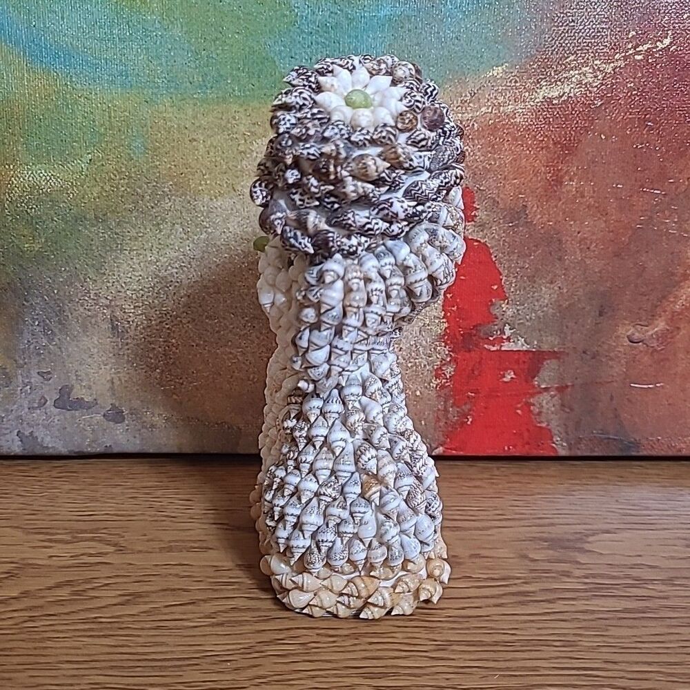 Vintage Seashell Puppy Dog Figurine Shell Folk Art Kitschy Art Beach House - Picture 2 of 9